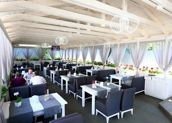 Deluxe Hotel Kupava